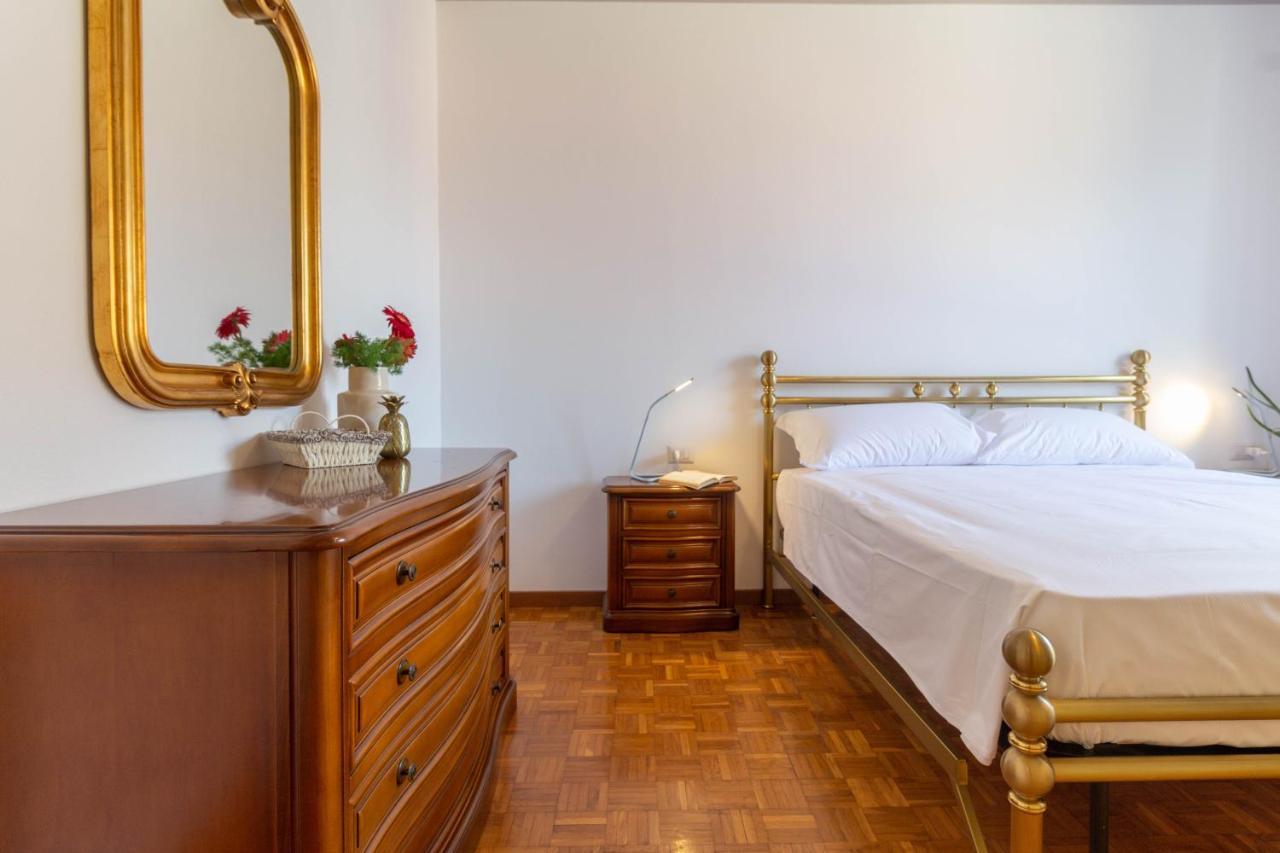 Mamma Ciccia Holiday Home - Casa Imperia Mandello del Lario Ngoại thất bức ảnh