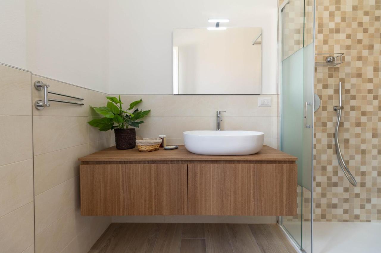 Mamma Ciccia Holiday Home - Casa Imperia Mandello del Lario Ngoại thất bức ảnh