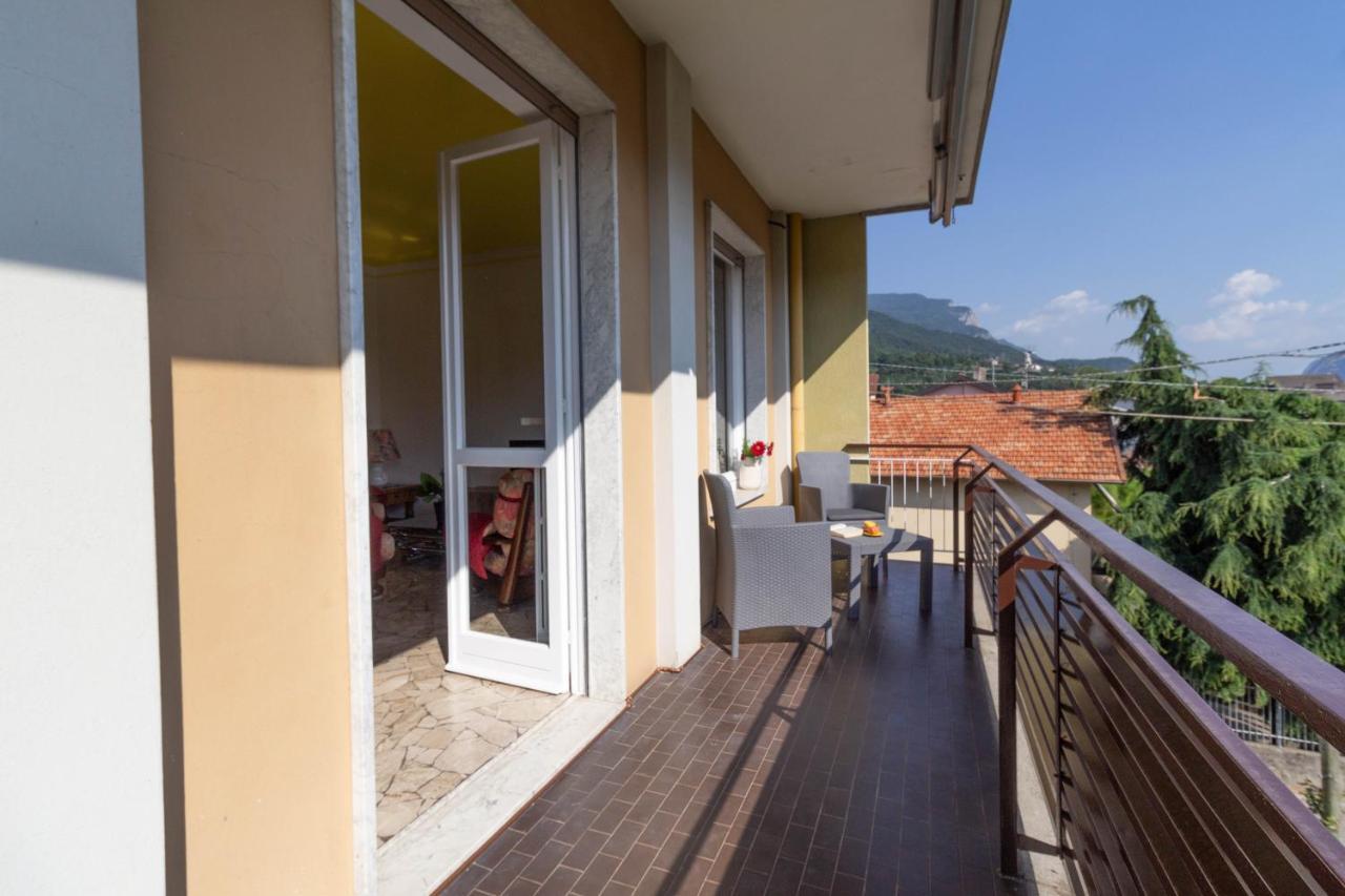 Mamma Ciccia Holiday Home - Casa Imperia Mandello del Lario Ngoại thất bức ảnh